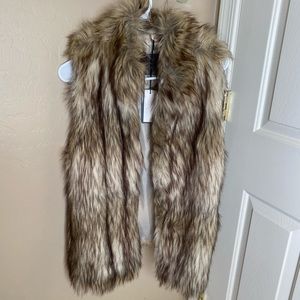 Fur vest